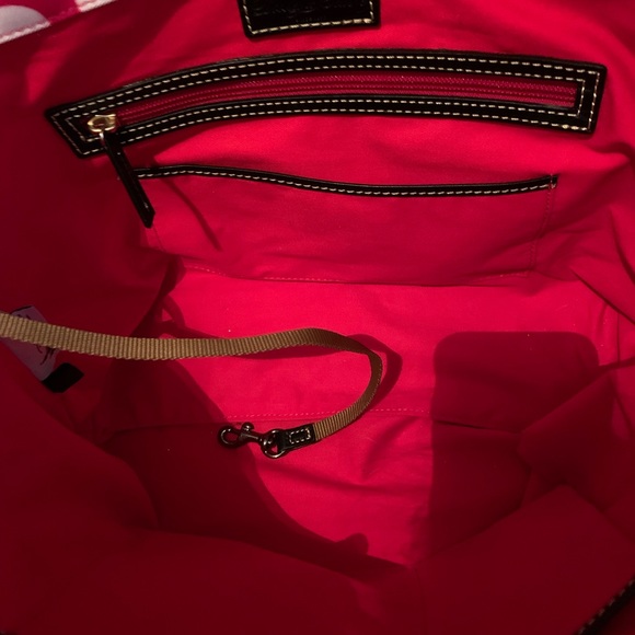 Minnie Dooney & Bourke Tote - Picture 5 of 9